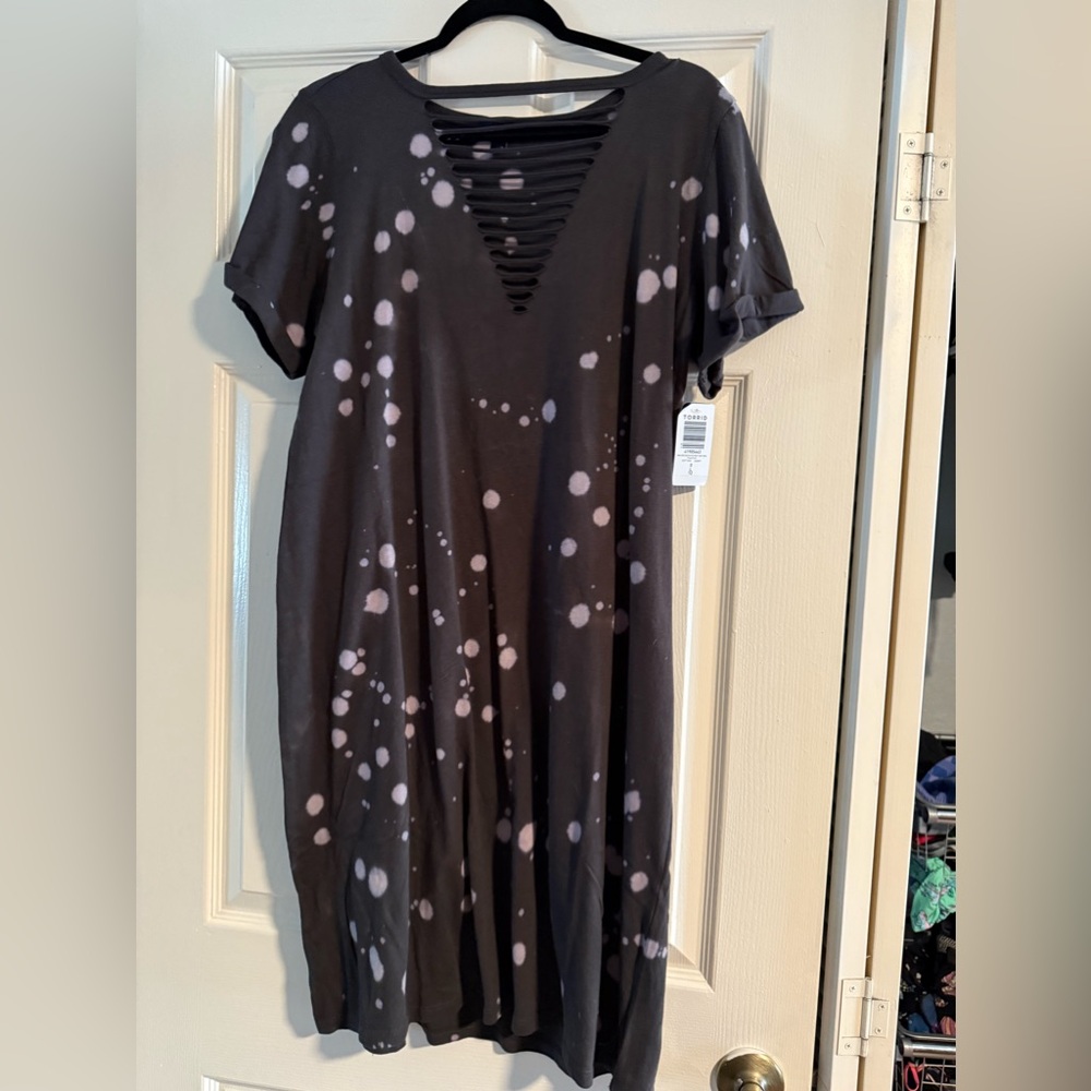 Torrid Mini Jersey Destructed Front Tshirt Dress - Size 0/L/12 
(Phantom)